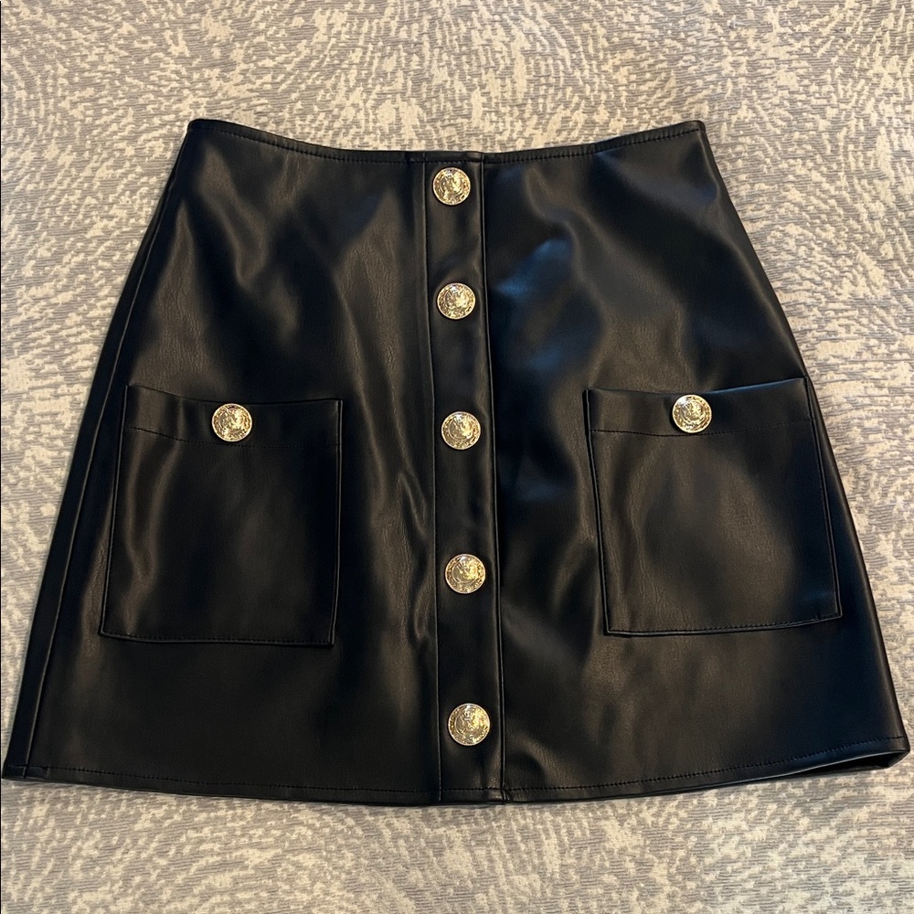 L’agence Black Leather Skirt with Gold Buttons sz 0 NWT
